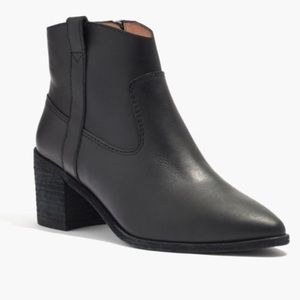 Madewell: The Lonnie Boot in leather black 6.5
